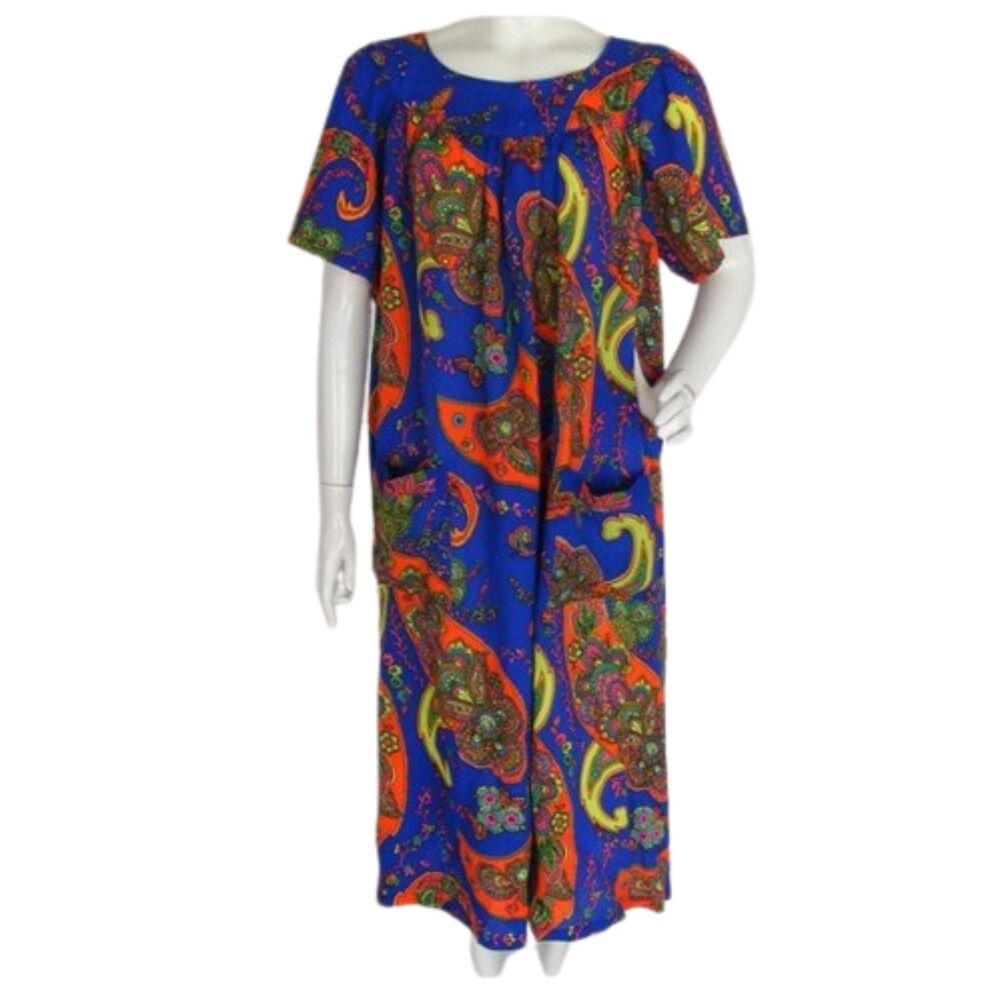 MUUMUU Dress, OS, Bright Bold colors, Short sleeves, Scoop neck, Pockets